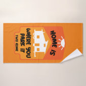 タイニーハウスリビング – タイニーホームズ バスタオル (バスタオル)