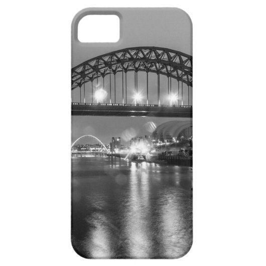 タイネブリッジアットナイト Case-Mate iPhoneケース (裏面)