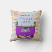 タイプライターのパーソナライズな作家の執筆部屋の紫色 クッション (裏面)