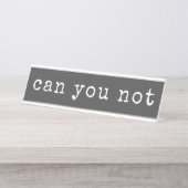 タイプライターを皮肉る引用文はタイポグラフィ デスクネームプレート (正面)