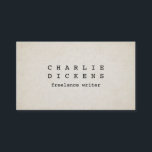 タイプライターフォントラフ古い紙ルック 名刺<br><div class="desc">古い、粗い質感の紙の背景とタイプライターの文字の模倣。背面の文字の柔軟なフォーマット – 必要な量の情報連絡を追加する。作家、コピーライター、クリエイティブ人/学生のための非正統的な名刺。</div>