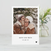 タイプライターミニマルフォントブラックハート写真 セーブザデート (スタンド正面)