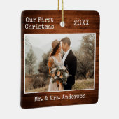 タイプライター文字ウッド初めてのクリスマス結婚ズの写真 セラミックオーナメント (右)