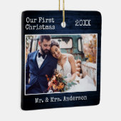 タイプライター文字ブルーウッド初めてのクリスマス結婚ズ セラミックオーナメント (右)