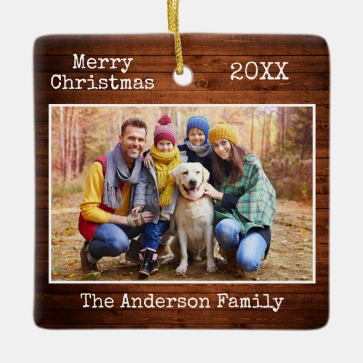 タイプライター文字メリークリスマスウッドファミリーフォト セラミックオーナメント (正面)