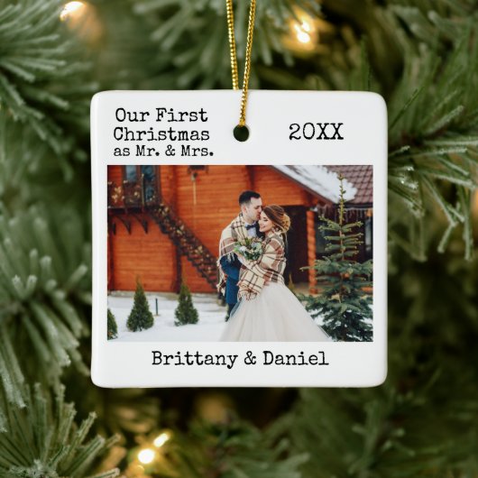 タイプライター文字初めてのクリスマスMr.And Mrs.Photo セラミックオーナメント (ツリー)