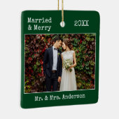 タイプライター結婚したメリー結婚の写真の緑 セラミックオーナメント (右)
