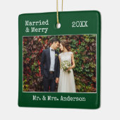 タイプライター結婚したメリー結婚の写真の緑 セラミックオーナメント (左)