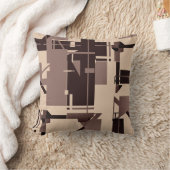 タイペダークブラウンonベージュMCMルック抽象デザイン クッション (ブランケット)