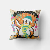 タイポグラフィおよびペンギンのクリスマスの休日の枕 クッション (裏面)