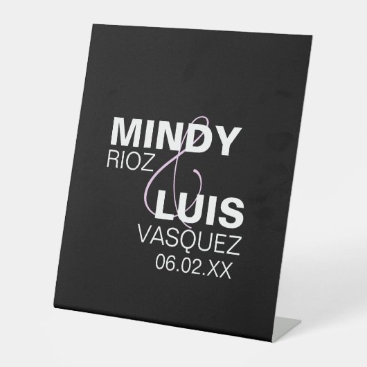 タイポグラフィはっきりしたアンパサンドピンクブラック 台座サイン (正面)