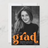 タイポグラフィはっきりしたオレンジ写真卒業パーティー 招待状 (正面)