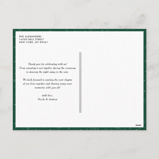 タイポグラフィはっきりしたグリーンメリークリスマスフォト シーズンポストカード (裏面)