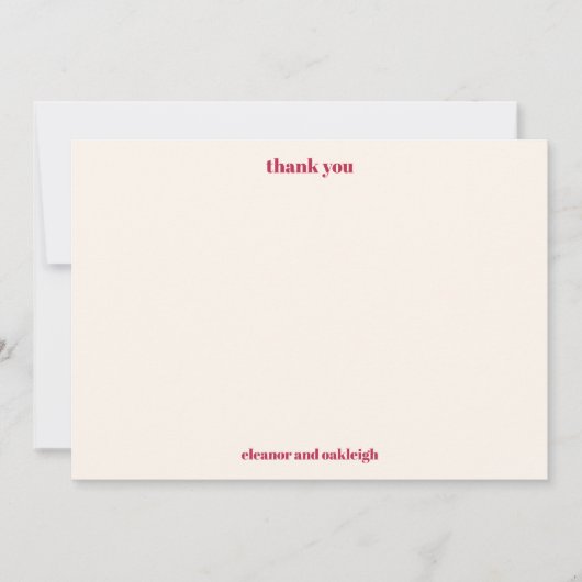 タイポグラフィはっきりしたマゼンタレッドアイボリーカスタムウェディング サンキューカード (正面)