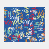 タイポグラフィアーバングラフィティ少年の名前パターンアロバー フリースブランケット (正面(横))