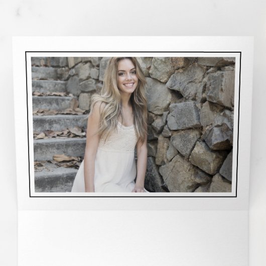 タイポグラフィクラスの2025 photo collage白黒 三つ折り案内状 (内部最初)