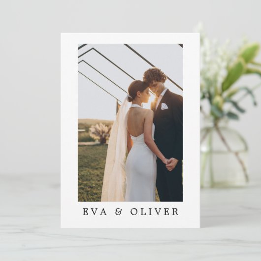 タイポグラフィシンプルカップル写真結婚式招待状 招待状 (スタンド正面)