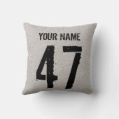 タイポグラフィックなホッケープレイヤーのピローカスタマイズト クッション (裏面)