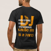 タイポグラフィテクノ音楽DJアイディア Tシャツ (裏面)