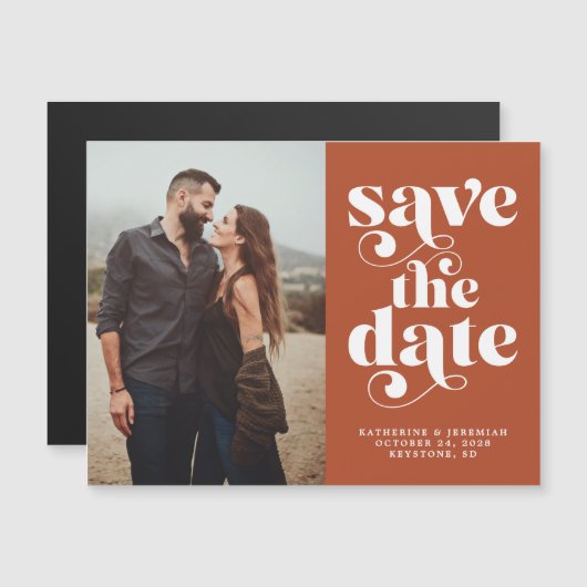タイポグラフィモダンテラコッタ写真デートを保存 マグネット招待状 (正面/裏面)
