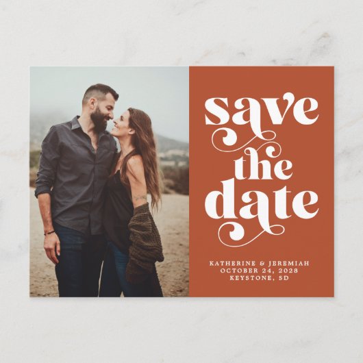 タイポグラフィモダンテラコッタ写真デートを保存 案内ポストカード (正面)