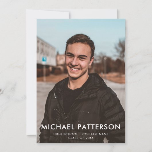 タイポグラフィモダンミニマル写真卒業 招待状 (正面)