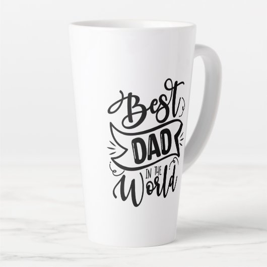 タイポグラフィ最高のパパ(World Unconditional Lov) カフェラテマグ (右アングル)