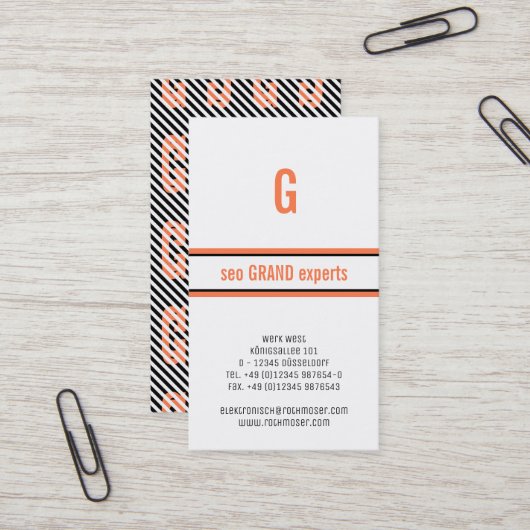 タイポグラフィ系モダンサンゴ 名刺 (正面/裏面インサイチュ)