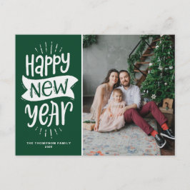タイポグラフィ素朴グリーンハッピーニューイヤー写真 シーズンポストカード