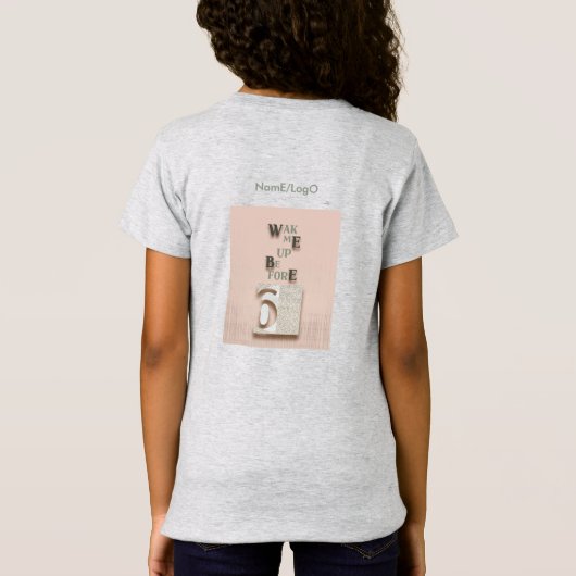 タイポグラフィ_5_6 Tシャツの前に目を覚ます Tシャツ (裏面)