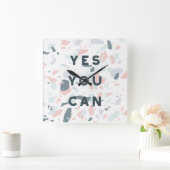 タイポグラフィ-Yes スクエア壁時計 (ホーム)