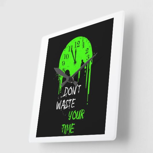 タイムウォールの時計を無駄にしない スクエア壁時計 (傾斜)