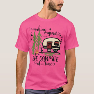 タイムカ素晴らしムで思い出を1つのキャンプ場にする Tシャツ