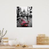 タイムスクエアポスターの赤いテーブル – 標準サイズ ポスター (キッチン)