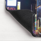 タイムズスクエアアットナイトインマンハッタン（ニューヨーク） マウスパッド (コーナー)