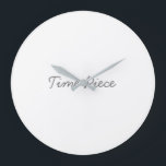 タイムピース印刷グレーの手の色のスタイリッシュ外観 ラージ壁時計<br><div class="desc">タイムピース印刷グレーの手の色スタイリッシュ大きな時計に見える。壁時計は、壁に取り付けられるように設計された計時装置である。時間マーカー、分マーカー、時間を示す数字または記号が含まれる。壁の来時計は、味とインテリアのデザインのテーマに合わせ違うて幅広いスタイルの配列。壁時計は、壁に表示するように設計された機能的で装飾的な時計であり、部屋の装飾にユーティリティとスタイルの両方を提供する。スタイル: 10.75インチ円形アクリルハンドカラー:グレー</div>