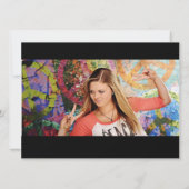 タイムラインの黒いおよび灰色の卒業Inviation 案内状 (裏面)