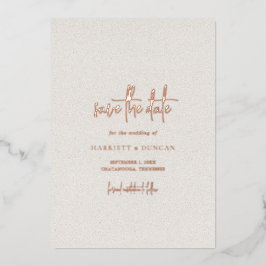 タイムレスなニュートラルベージュの結婚式Save the Date 箔招待状
