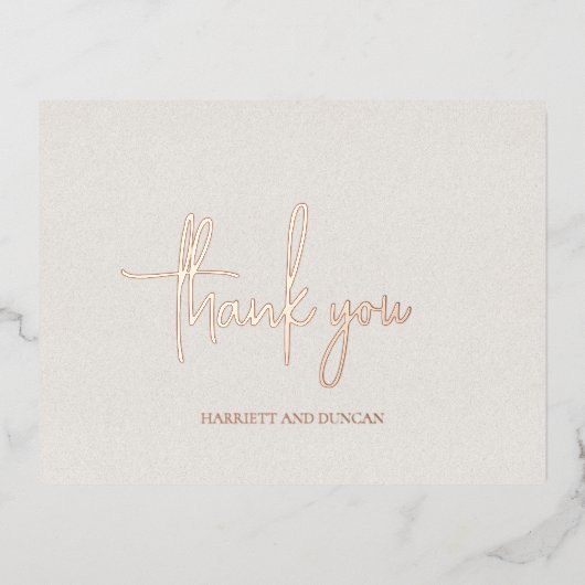 タイムレスニュートラルベージュエレガントな結婚式ありがとう 箔招待状ポストカード (正面)