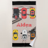 タイヤトレッドマーク付きレースカーパーソナライズされた ビーチタオル (正面)