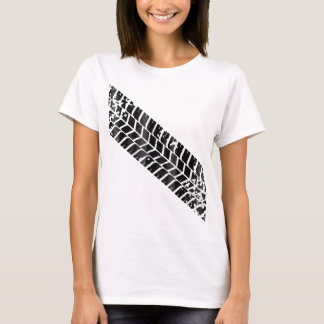 タイヤトレッドマークSKIDタイヤ Tシャツ