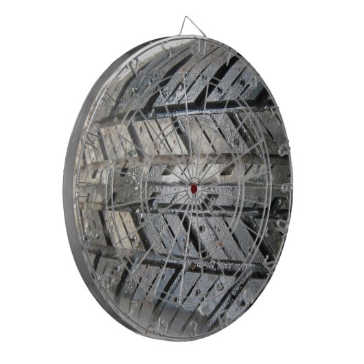 タイヤ ダーツボード (正面左)