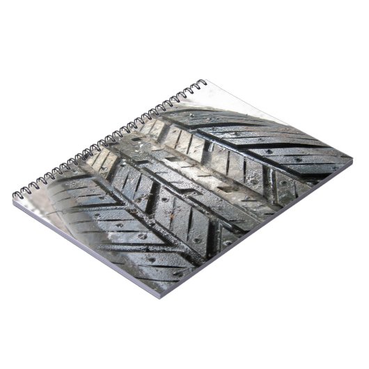 タイヤ ノートブック (左側)