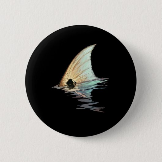 タイリングレッドフィッシュテールレッドドラムフィッシュシャツ 缶バッジ (正面)