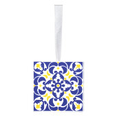 タイル地中海の青と黄色のパターン キューブオーナメント (右)