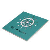 タイル – 船名付きヘルム (側面)