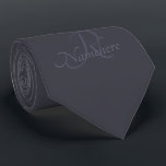 タイ最高のスタイリッシュモダンクラシック男性2023 ネクタイ<br><div class="desc">スタイル:Zazzleからあなたのワードローブをカスタムアップグレードする！デザインはスーツ、ドレスシャツ、大事な行事にマッチする一種のネクタイ。自分の画像やパターユニークンをアップロードしたり、オフィスや街の夜にスタイリッシュ何千人ものデザインを衣服にブラウズしたりする。寸法：長さ： 55インチ幅： 4インチ（最も広い点）フルカラーで印刷100%ポリエステル製鮮やか；シルキー仕上げ両面印刷は小さな追加料金で利用可能。「デザイン領域」タブをチェックしてドライカスタマイズンのみを行う</div>