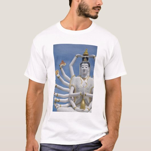 タイ、コーサムイ(サムイ島)。ワット・プライ Tシャツ (正面)