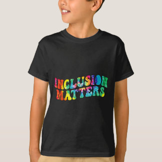タイ・ダイ・インクルージョン・親切・自閉症啓発 Tシャツ