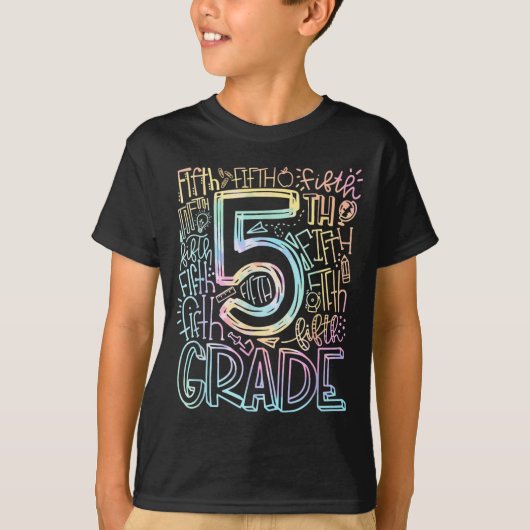 タイ・ダイ 5年生 タイポグラフィ チーム 五年生 Tシャツ (正面)